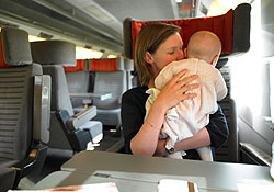 Partir en vacances avec bébé : quel moyen de transport choisir ?