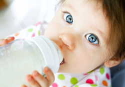 b�b�, nourrisson, naissance, risques d'allergies, enfant