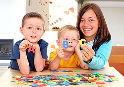 nourrice, jeunes parents, assistante maternelle, garde d'enfant