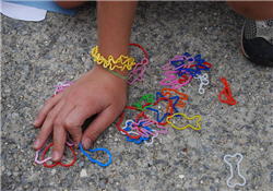 Silly Bandz, cours de r�cr�ation, �coles, �coliers