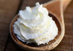 Chantilly lgre