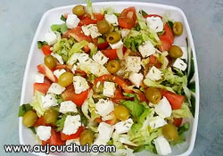 Salade de tomates  la fta et au cumin