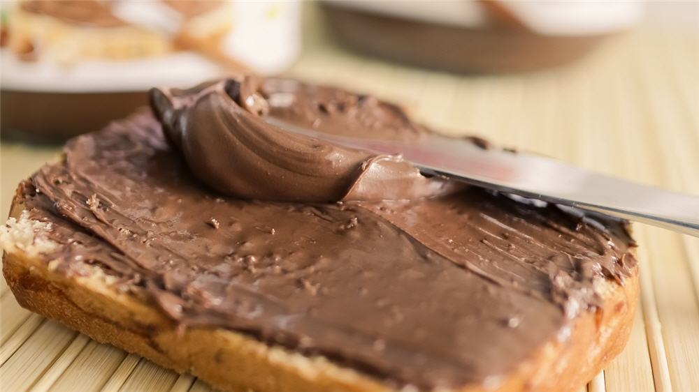 Manger du Nutella le soir fait-il grossir ? - Le blog