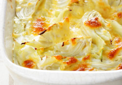 Gratin de fenouil au saumon, tomate et pommes de terre