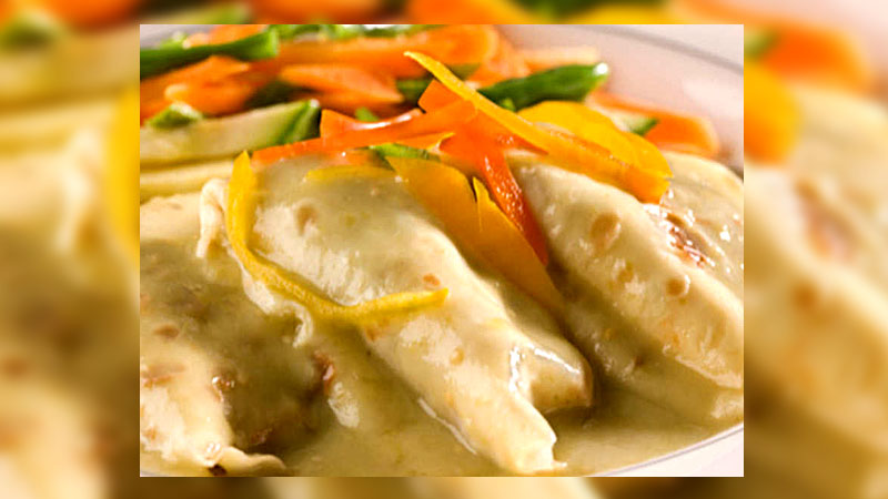Blanc de poulet parfumé sauce fromage blanc citronnelle