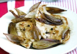 Blanc de poulet au confit d'échalotes