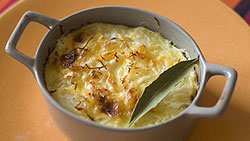 Gratin de lieu noir à la pomme et au céleri