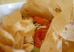 Lapin tomate-basilic en papillote