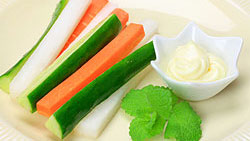 Légumes crus et chantilly au chèvre 