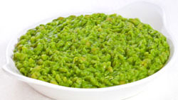 Purée de pois cassés et pommes de terre épicée