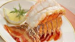 Queue de homard au court-bouillon 