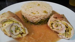 Roulés de dinde farcis aux courgettes et son dôme de riz